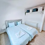 Apartman Eagle View Santa Claudia *